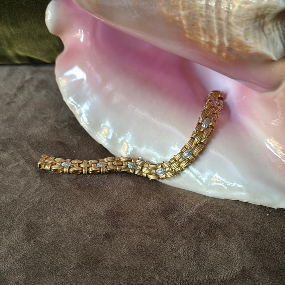 Elegant Gold and Sterling Silver Women's Bracelet With rhinstones